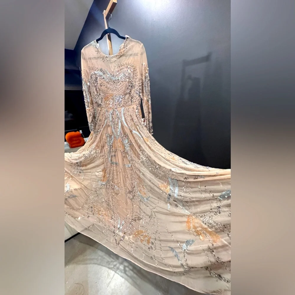 MAC DUGGAL
Long Sleeve Embellished Illusion Evening Gown 5217 Nude silver prom - Picture 6 of 8